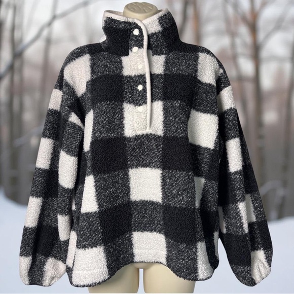 LOFT Tops - LOFT Buffalo Plaid Sherpa Snap Collar Top Black White Granola Lumberjack SZ S